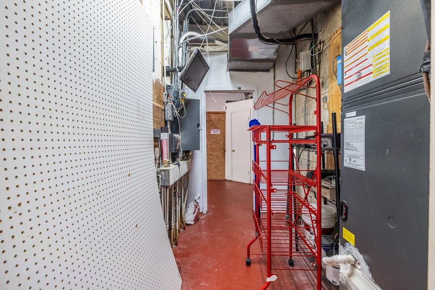 More Photos Of 3296 Northcrest Rd, Atlanta Loft Creative Space For Sale