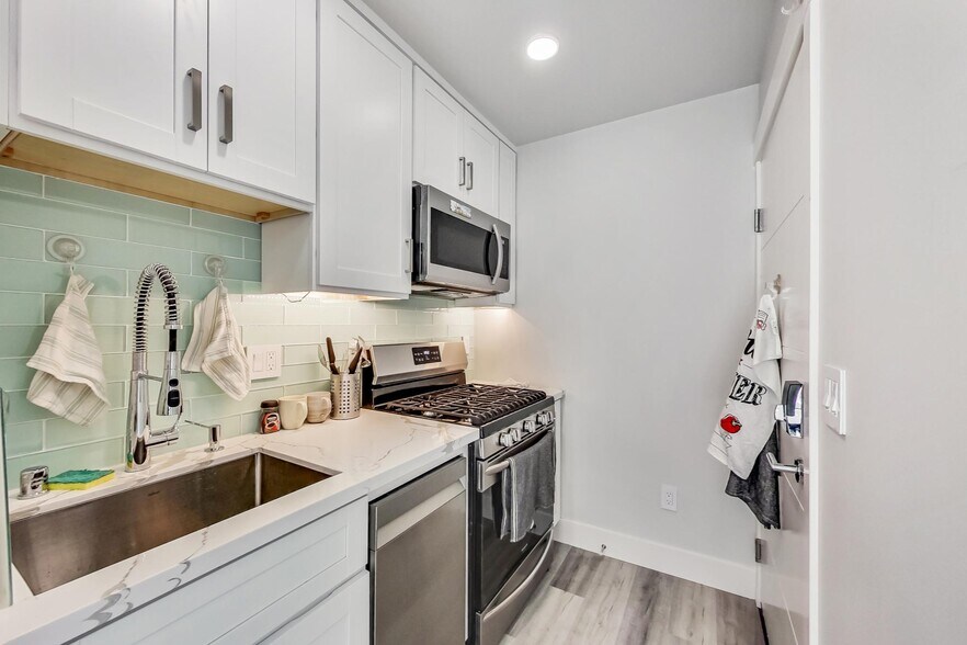 More Photos Of 3411 Adeline St, Berkeley Apartments For Sale