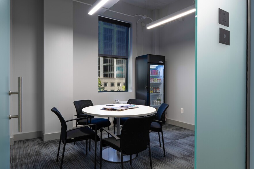 More Photos Of 1914 4th Ave N, Birmingham Office For Lease