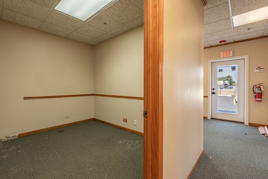 More Photos Of 17047-17061 S Harlem Ave, Tinley Park Medical For Lease