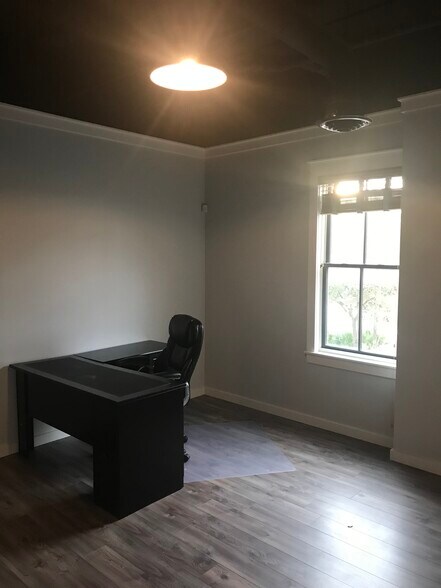 More Photos Of 2050 W County Hwy 30A, Santa Rosa Beach Apartments For Sale