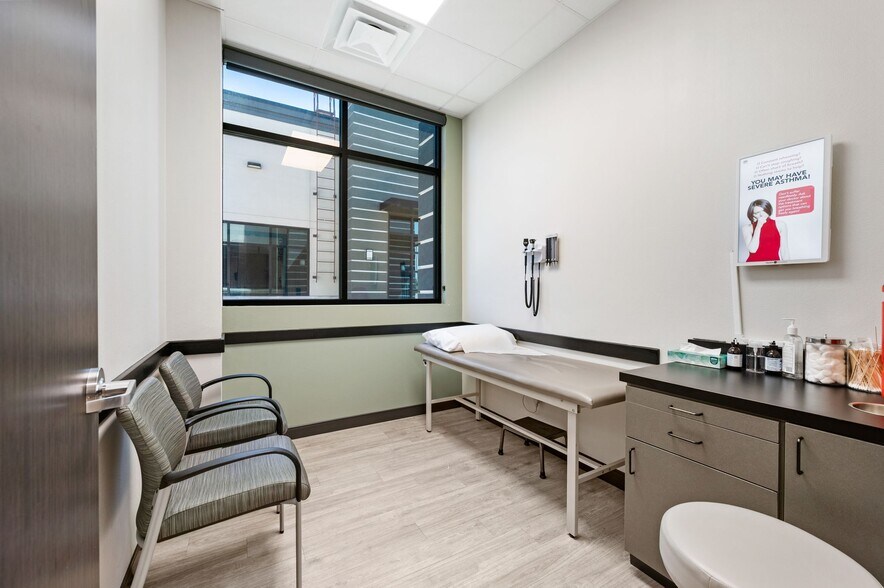 More Photos Of 3349 Golden Triangle Blvd, Fort Worth Medical For Lease