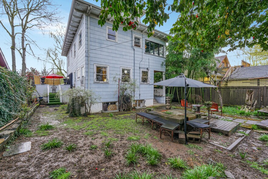 More Photos Of 3123 Ne Broadway St, Portland Storefront Retail Residential For Sale