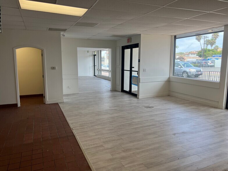 More Photos Of 1640 N El Camino Real, San Clemente Freestanding For Sale