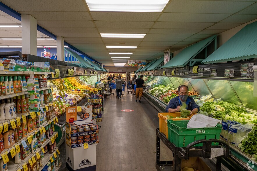 More Photos Of 573-609 Kailua Rd, Kailua Unknown For Lease