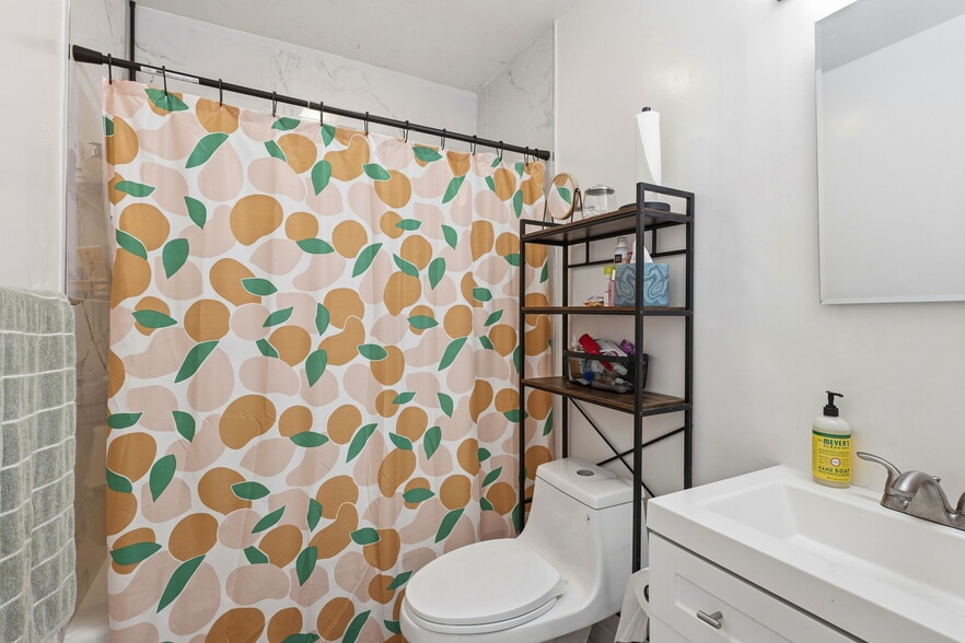 More Photos Of 869 Woodside Way, San Mateo Storefront Retail Office For Sale