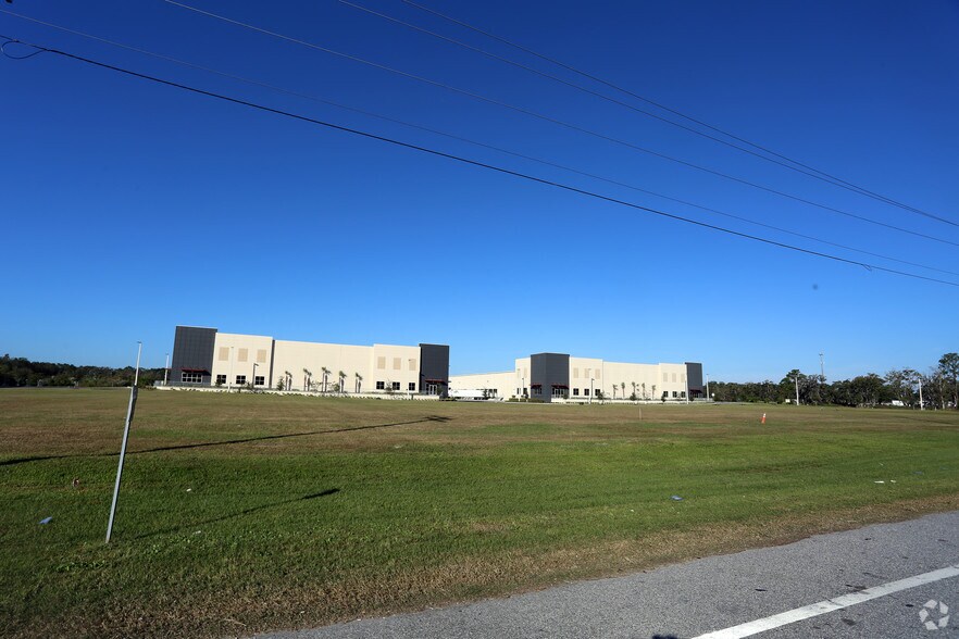 More Photos Of 201 S County Line Rd, Plant City Unknown For Lease