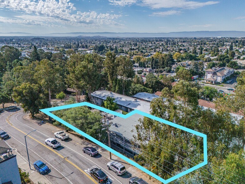 More Photos Of 944 Fletcher Ln, Hayward Apartments For Sale