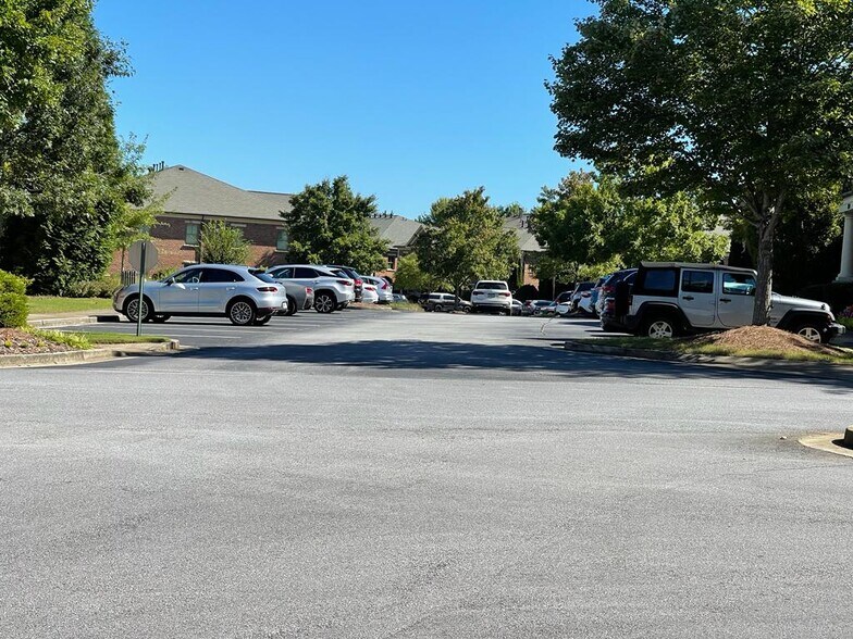 More Photos Of 1325 Satellite Blvd, Suwanee Office For Sale