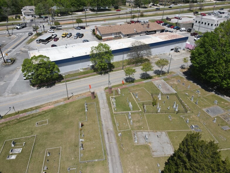 More Photos Of 8550 Rose Ave, Douglasville Warehouse For Sale