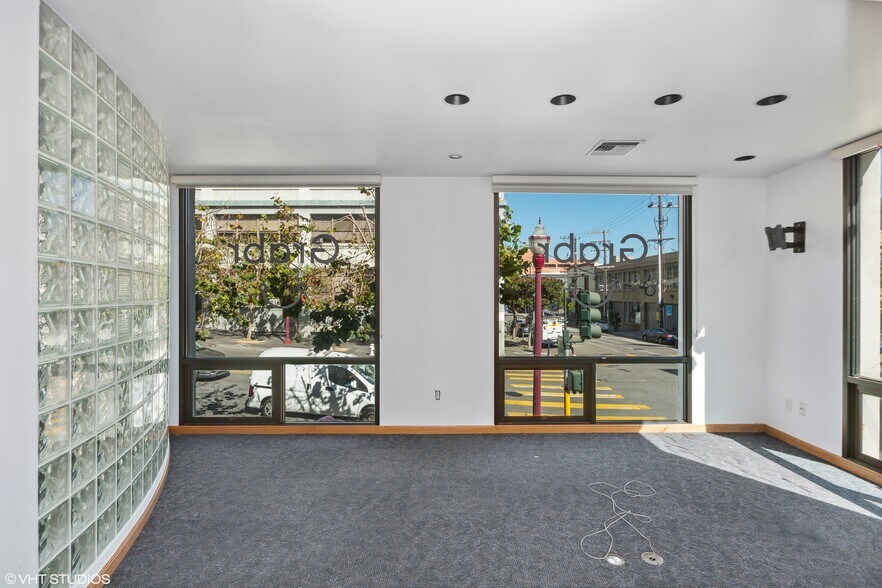 More Photos Of 875 Sansome St, San Francisco Office For Sale