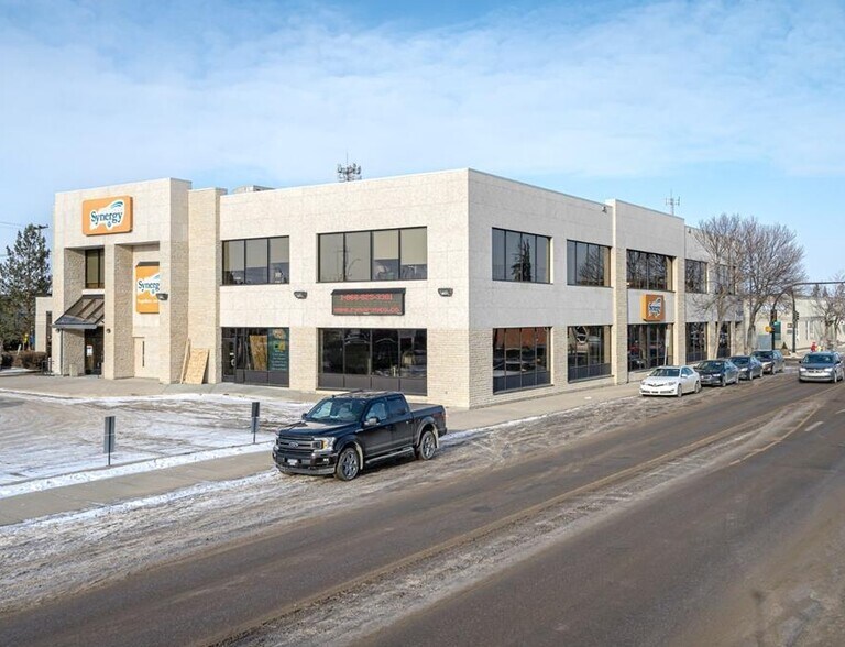 More Photos Of 4901-4911 50 St, Lloydminster Office For Lease