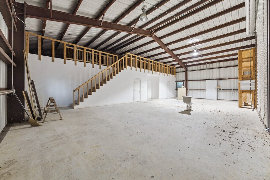 More Photos Of 16218 Barklea Rd, Cypress Land For Sale