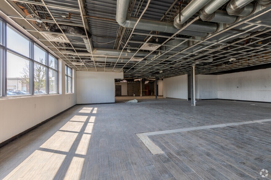 More Photos Of 13810-13854 Lakeside Cir, Sterling Heights Storefront Retail Office For Sale