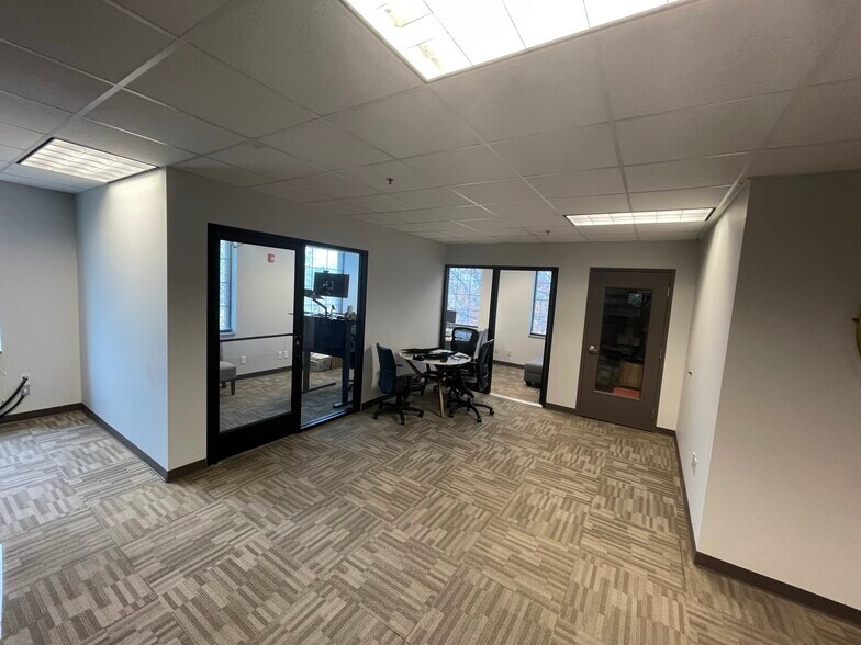 More Photos Of 1749 Mallory Ln, Brentwood Office For Lease