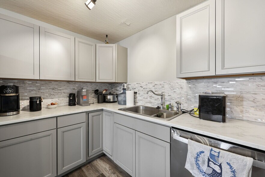 More Photos Of 1520 Island Rd, Circleville Multifamily For Sale