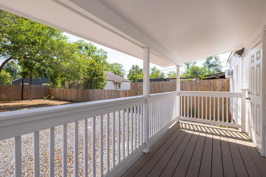 More Photos Of 3956 Rivers Ave, Charleston Office For Sale