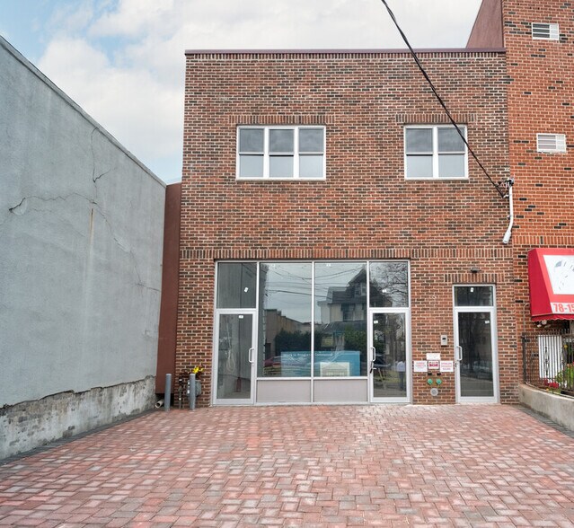 Primary Photo Of 7813 Metropolitan Ave, Middle Village Storefront Retail Office For Lease