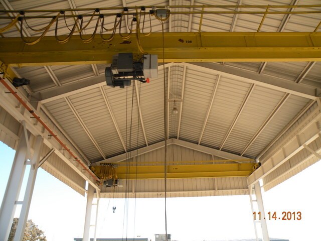 More Photos Of 201 Missouri, Bloomfield Warehouse For Lease