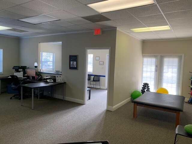 More Photos Of 501 E Oak St, Kissimmee Medical For Lease