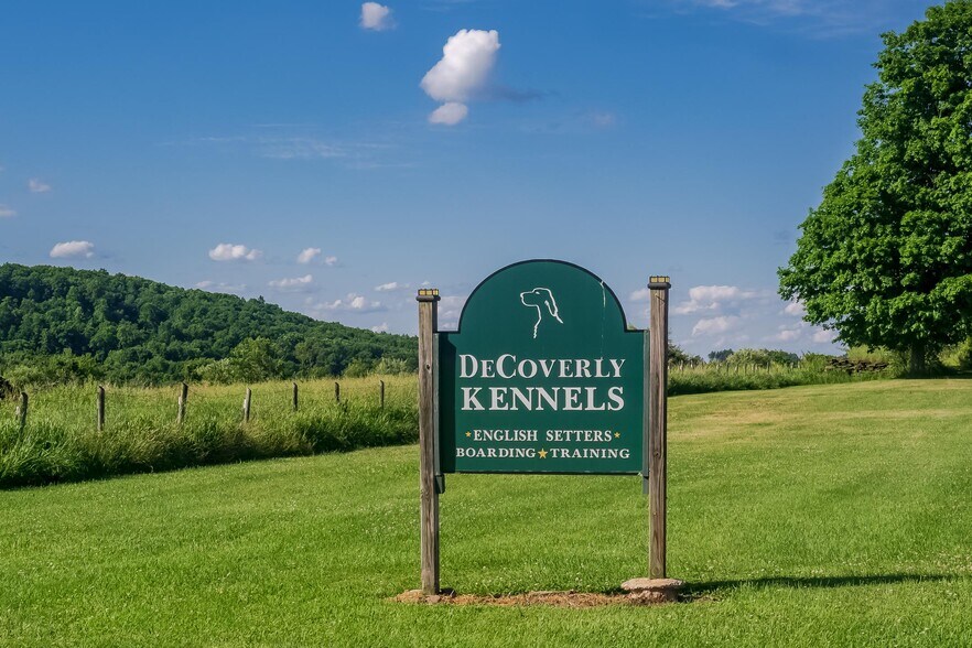 More Photos Of 175 Decoverly Lane, Falls Specialty For Sale