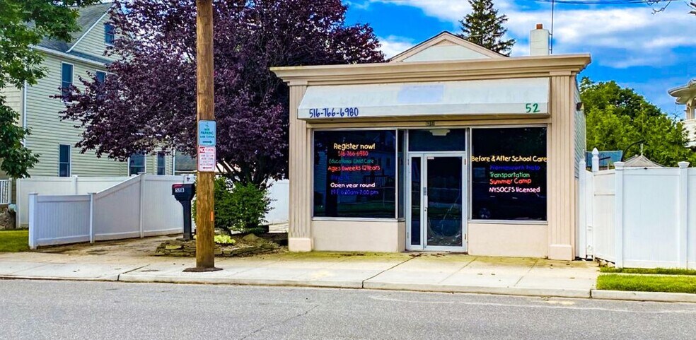 More Photos Of 52 Nassau Pky, Oceanside General Retail For Lease