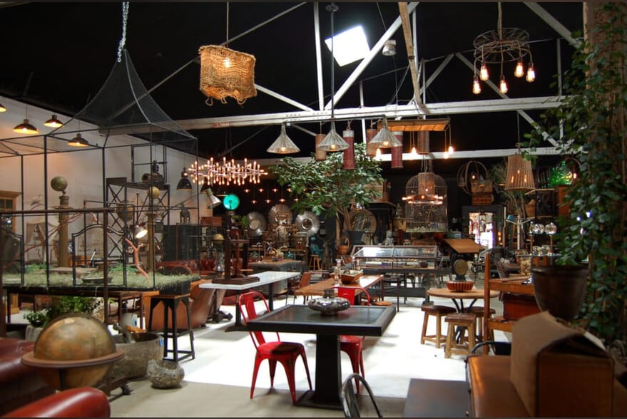 More Photos Of 3334 S La Cienega Pl, Los Angeles Warehouse For Lease