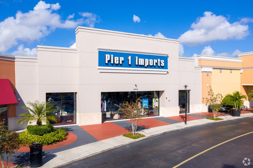 More Photos Of 3208-3250 N John Young Pky, Kissimmee General Retail For Lease