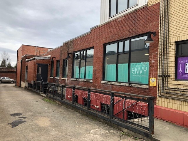 More Photos Of 1111 Central Ave, Charlotte Loft Creative Space For Sale