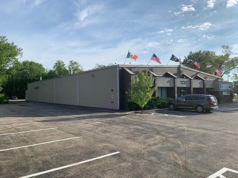 Primary Photo Of 1307 E Palatine Rd, Arlington Heights Religious Facility For Sale