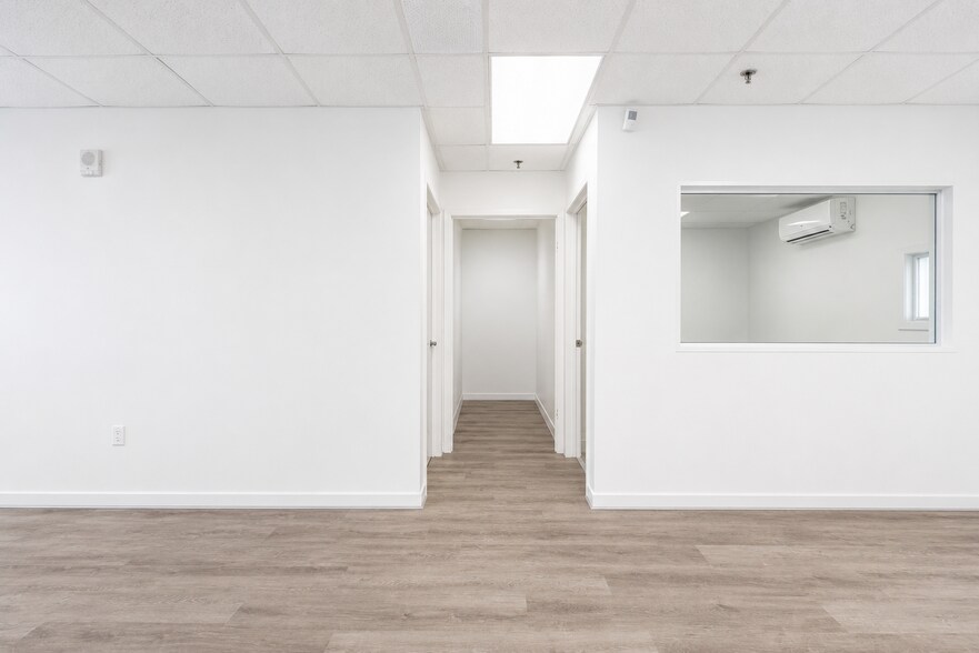 More Photos Of 5040 NW 7th St, Miami Medical For Lease