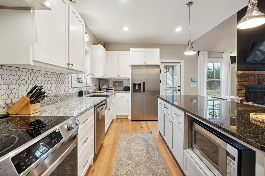 More Photos Of 1300 Preacher Campbell Rd, Clarkesville Multifamily For Sale