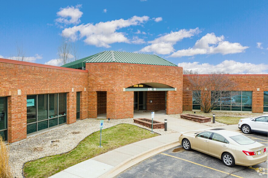 Primary Photo Of 2820 Walton Commons W, Madison Office For Lease