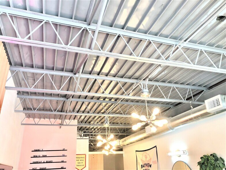 More Photos Of 1506 54th Ave N, Saint Petersburg Storefront Retail Office For Sale