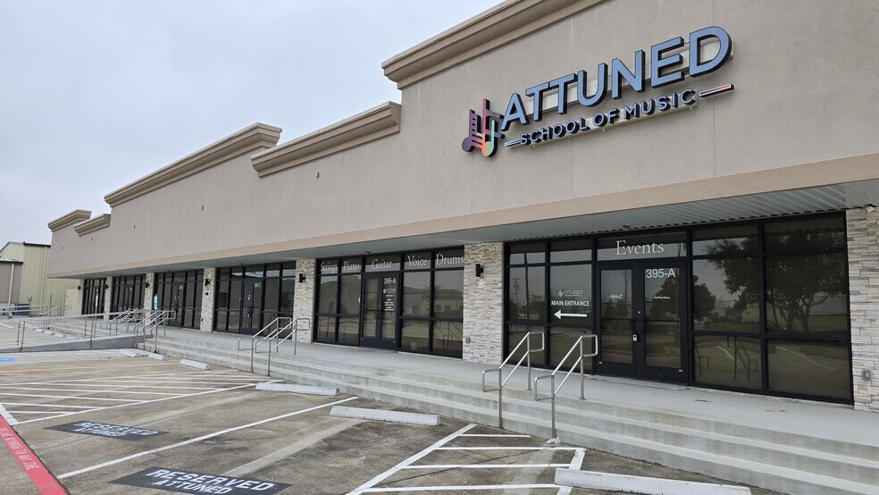 Primary Photo Of 395 Columbia Memorial Parkway, Kemah Storefront Retail Office For Lease