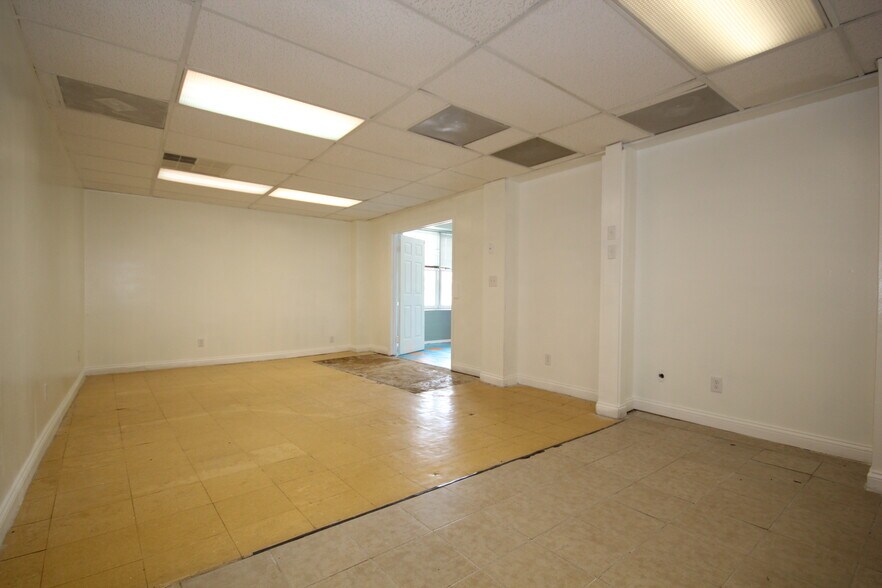 More Photos Of 1823 N Main St, Dayton Daycare Center For Sale