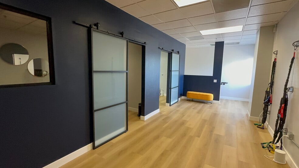 More Photos Of 861 Harold Pl, Chula Vista Research And Development For Sale