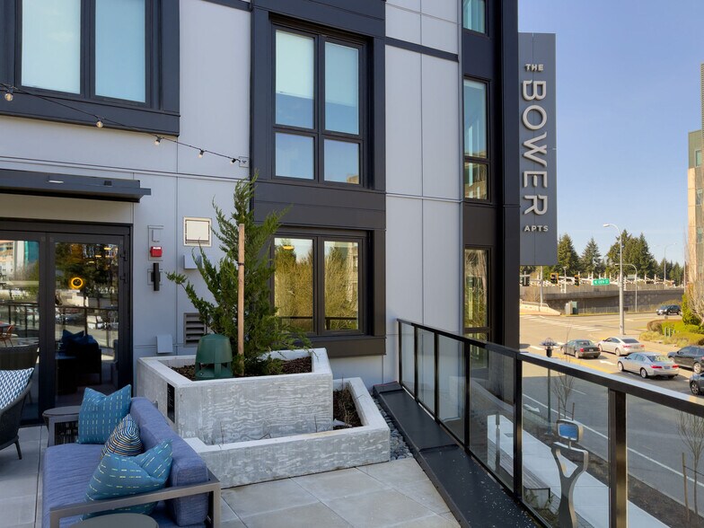 More Photos Of 11811-11821 NE 128th St, Kirkland Multifamily For Sale