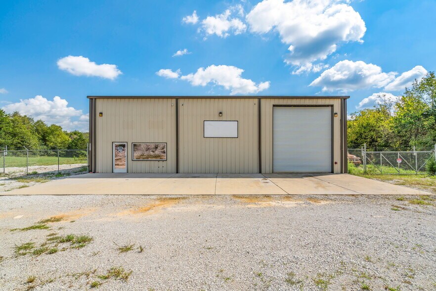 More Photos Of 3411 Decatur Hwy, Kingston Warehouse For Sale