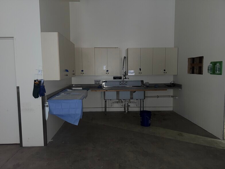 More Photos Of 120 Boulevard of the Allies, Pittsburgh Medical For Lease