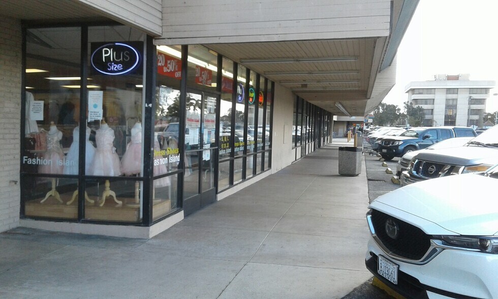 More Photos Of 2500-2818 Saviers Rd, Oxnard Unknown For Lease