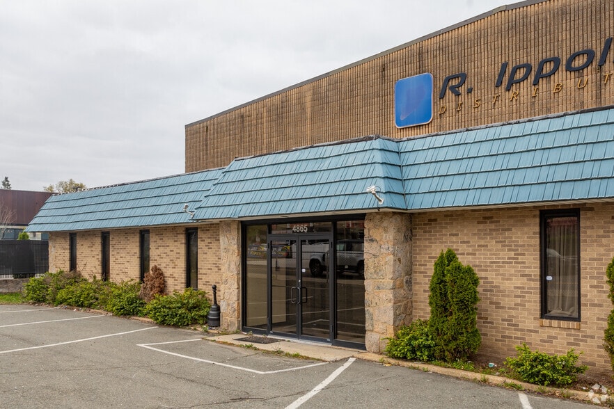 More Photos Of 4865 Arthur Kill Rd, Staten Island Warehouse For Sale