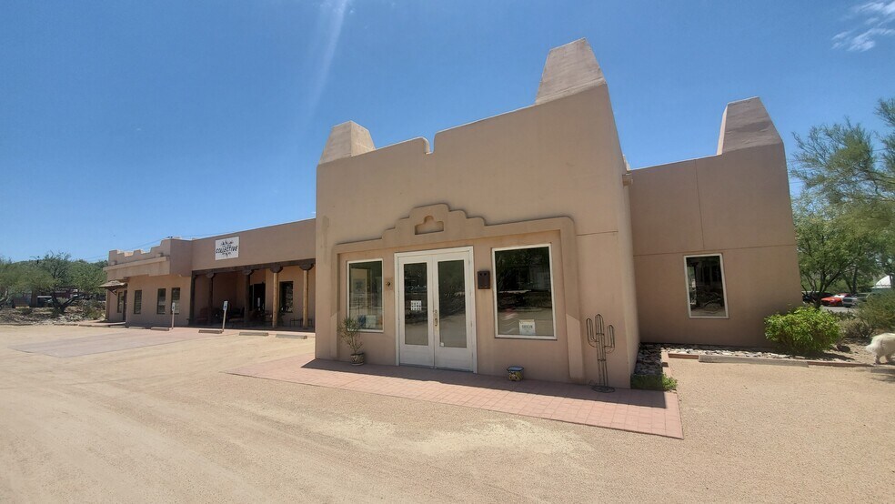 More Photos Of 6070 E Cave Creek Rd, Cave Creek Storefront Retail Office For Lease