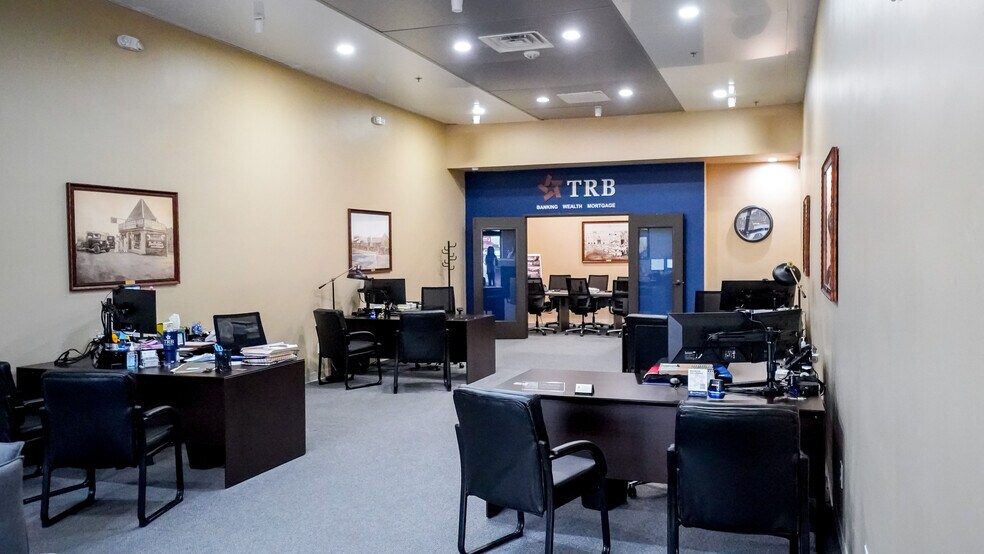 More Photos Of 101 N Fm-548, Forney Unknown For Lease