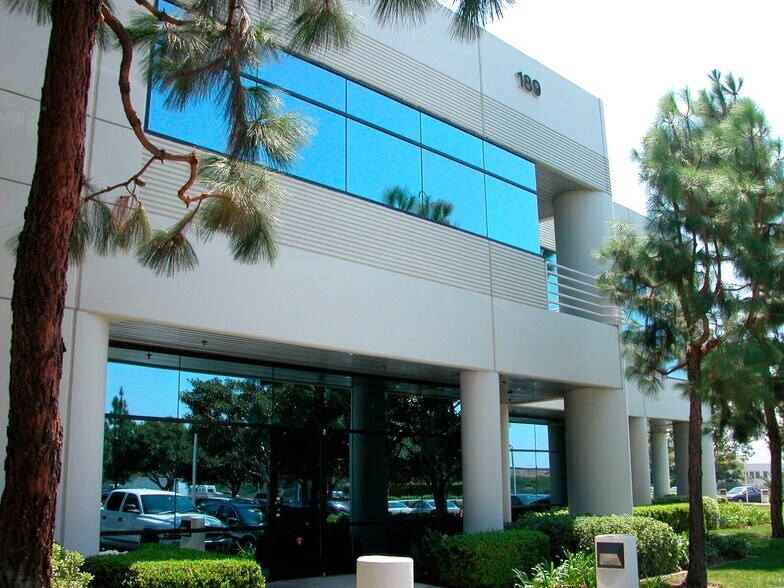 More Photos Of 213 Technology Dr, Irvine Unknown For Lease