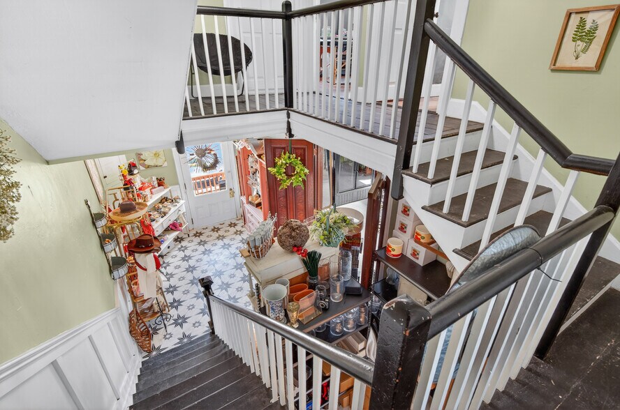 More Photos Of 22 S Main St, Allentown Office For Sale