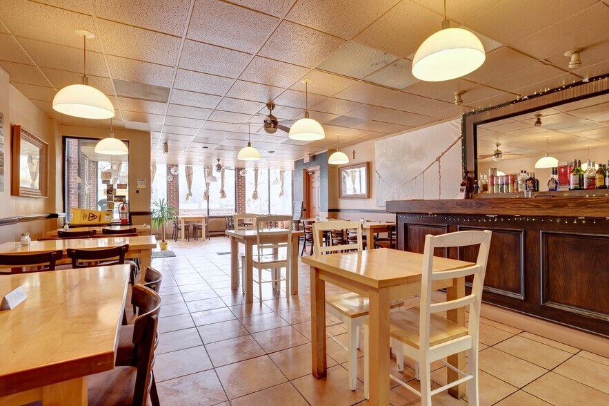 More Photos Of 448 Browns Line, Toronto Restaurant For Sale