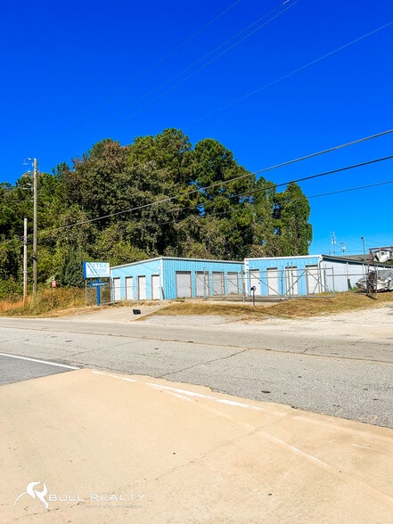More Photos Of 2570 Flat Shoals Rd SE, Conyers Self Storage For Sale
