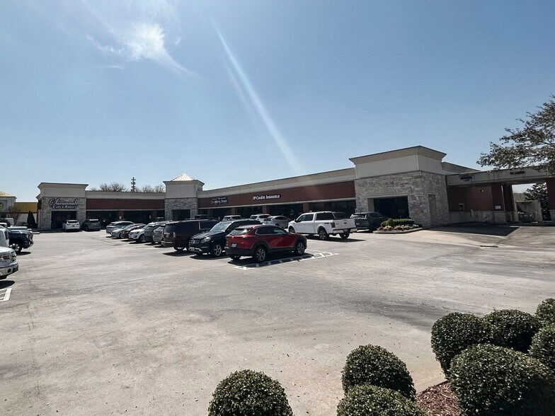 More Photos Of 14020 Highway 3, Webster Unknown For Lease