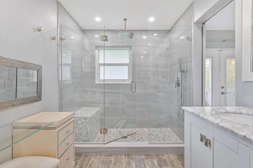 More Photos Of 4240 Ellis Rd, Fort Myers Apartments For Sale